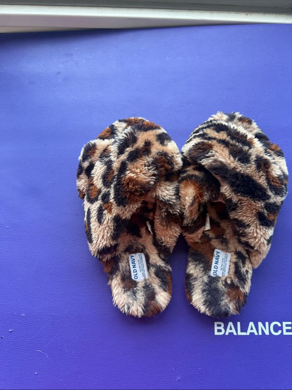 Old Navy Leopard Faux Fur Slide Slippers in Brown and Black